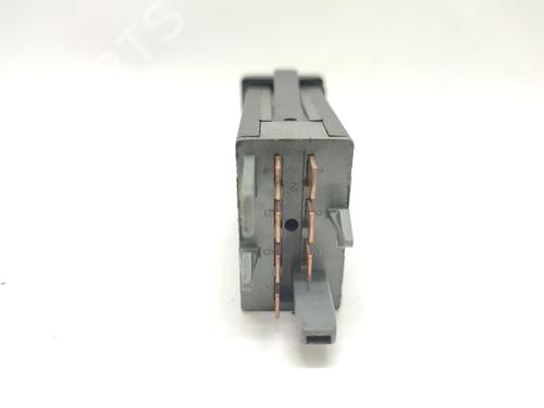 Warning switch VW PASSAT B5.5 Variant (3B6) 1.9 TDI | BP33832105I22 - Image 3