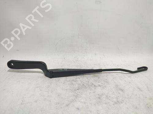 front-windshield-wiper-arm-vw-polo-6n2-1999-2000-2001-34396532 main image