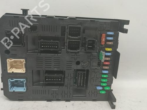 Used Fuse box PEUGEOT 407 (6D_) 1.6 HDi 110 (6D9HZC, 6D9HYC) (109 hp) 26167457