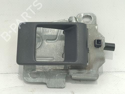 Maneta interior trasera derecha LAND ROVER FREELANDER I (L314) [1998-2006]  32001168
