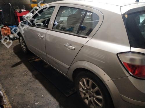 Switch OPEL ASTRA H (A04) 1.7 CDTI (L48) | BP39903000I30 - Image 10