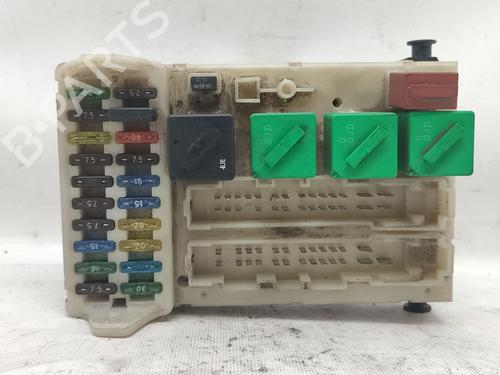 Used Fuse box FORD MONDEO II Turnier (BNP) 1.8 TD (90 hp) 28587936