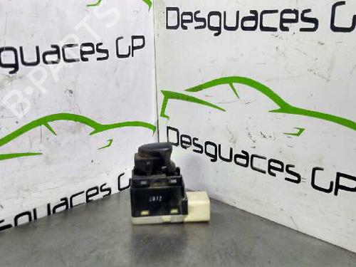 Used Right front window switch DAEWOO LANOS (KLAT) 1.3 (75 hp) 7135523