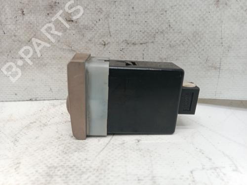 Headlight switch KIA CERATO I Saloon (LD) 1.5 CRDi | BP39092329I24 - Image 4