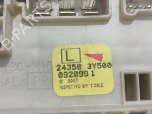 Fuse box NISSAN MAXIMA / MAXIMA QX V (A33) 3.0 V6 24V | BP27481460E1 