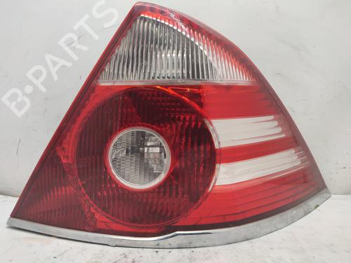 Used Right taillight FORD MONDEO III (B5Y) [2000-2007]  18858412