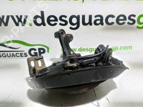Used Right rear steering knuckle AUDI A4 B7 (8EC) 2.0 TDI 16V (140 hp) 7129146