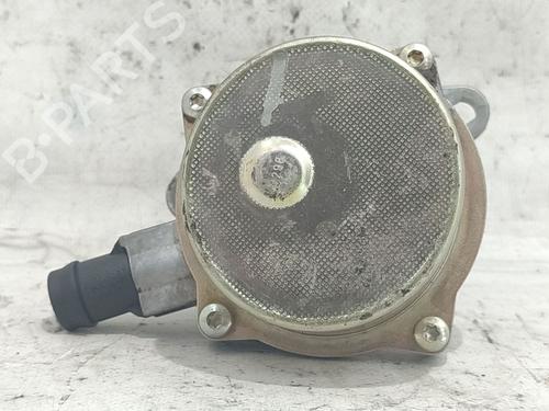 Used Vacuum pump RENAULT KANGOO (KC0/1_) D 65 1.9 (KC0E, KC02, KC0J, KC0N) (64 hp) 25253101
