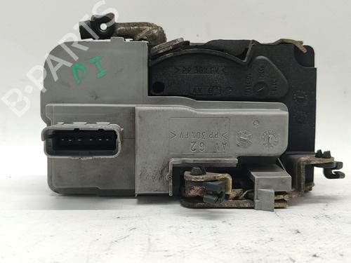 Serrure avant gauche PEUGEOT 206 Hatchback (2A/C) 1.4 i (75 hp) 30053728