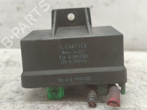 Used Electronic module FORD FIESTA V (JH_, JD_) [2001-2014]  17755900