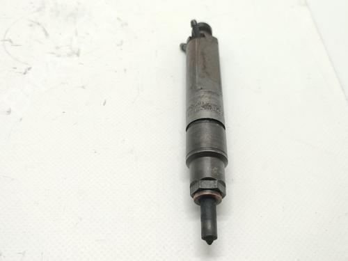 injector-audi-a4-b5-8d2-1994-1995-1996-1997-1998-1999-2000-2001-39809139 main image