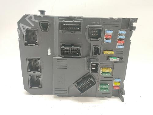 Used Fuse box Fuse box PEUGEOT 407 SW (6E_, 6D_) 2.0 HDi 135 (136 hp) 34634255 34634255