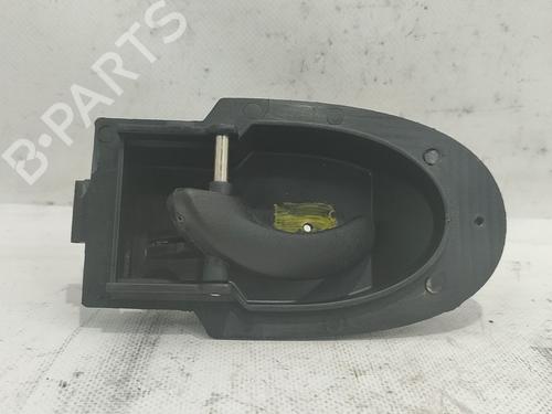Venstre bagtil invendig håndtag MAHINDRA GOA 2.5 CRDe AWD (107 hp) 23425521