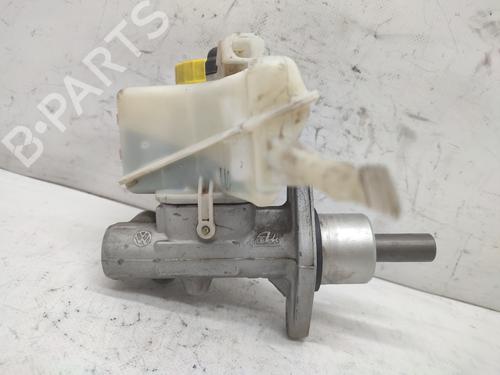 Used Brake master cylinder SEAT CORDOBA (6K2) 1.4 (60 hp) 18266170
