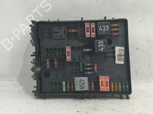 Fuse box AUDI A3 (8P1) 1.9 TDI | BP24533228E1 