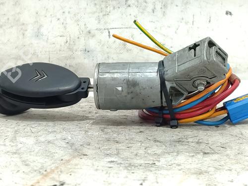 ignition-barrel-citroen-c5-i-dc_-2001-2002-2003-2004-2005-27599584 main image