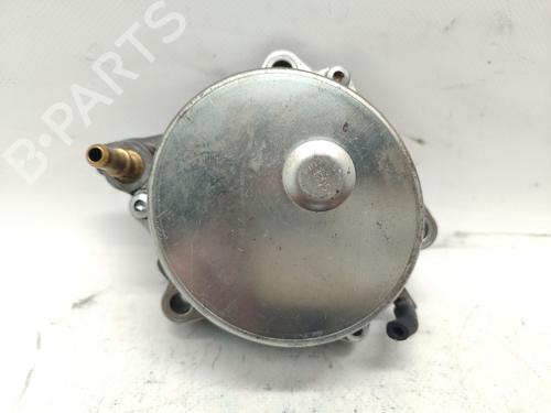 Used Vacuum pump FIAT CROMA Estate Van (194_) 1.9 MJTD (194AXB1B) (120 hp) 30112541