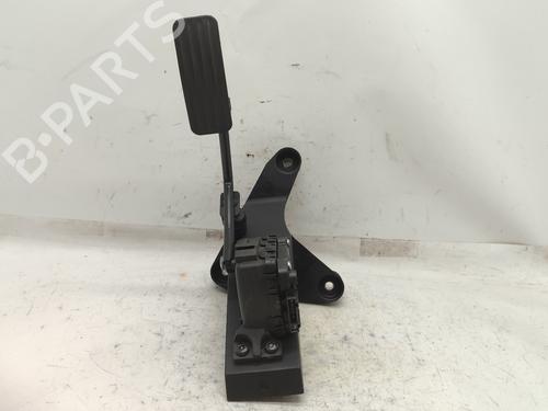 Used Pedal JAGUAR S-TYPE II (X200) 2.7 D (207 hp) 21596882