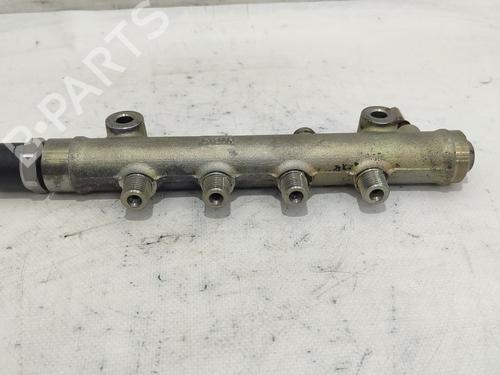 Injection rail PEUGEOT 206 Hatchback (2A/C) 1.4 HDi eco 70 | BP26307114M98 