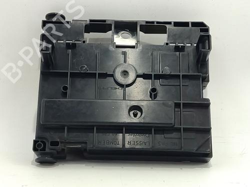 Fuse box CITROËN C5 III (RD_) 2.0 HDi (RDRHD8, RDRHDJ, RDRHR8, RDRHRJ) | BP39173723E1 - Image 2