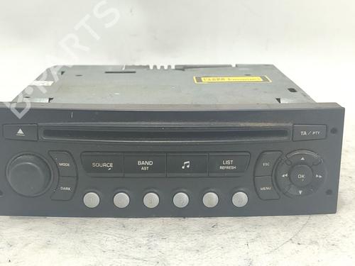 Used Radio Radio 39234309 39234309