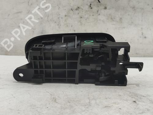 Front left interior door handle SUZUKI GRAND VITARA II (JT, TE, TD) 1.9 DDiS All-wheel Drive (JT419, TD44, JB419WD, JB419XD,... | BP27211793I13 