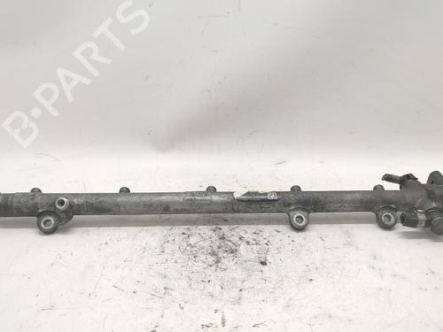 Used Injection rail Injection rail 37158496 37158496
