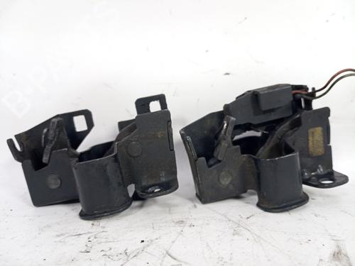 Used Hood lock MERCEDES-BENZ S-CLASS (W220) S 400 CDI (220.028, 220.128) (250 hp) 10013399