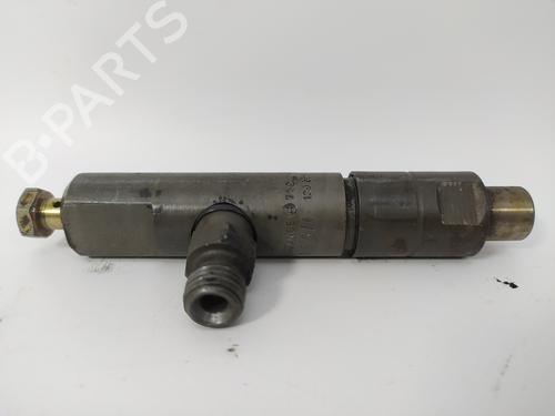 Used Injector RENAULT TRAFIC Van (T_, P_, V_) [1980-1989]  12436499