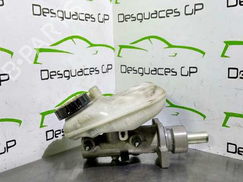Used Brake master cylinder PEUGEOT 306 (7B, N3, N5) 1.9 D (69 hp) 7135890