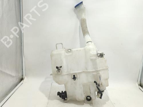 Used Windscreen washer tank MAZDA 6 Estate (GJ, GL) 2.2 D (150 hp) 32505017