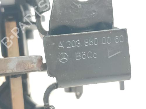 Serratura cofano anteriore MERCEDES-BENZ C-CLASS Coupe (CL203) C 180 Kompressor (203.746) | BP30823006C133