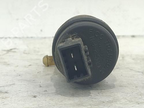 Spylervæskepumpe OPEL VECTRA B Hatchback (J96) 1.6 i 16V (F68) (101 hp) 32372489