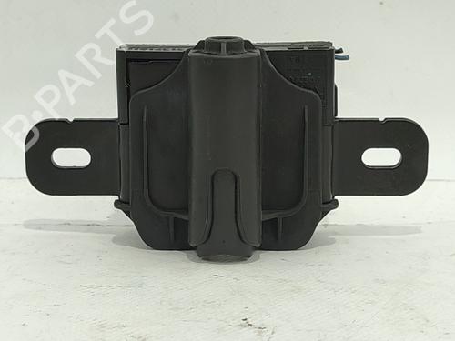 hjelmlås VOLVO V40 Hatchback (525) D2 (120 hp) 31710183