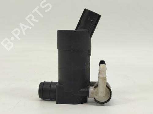 Used Washer pump FORD MONDEO III (B5Y) [2000-2007]  15212304