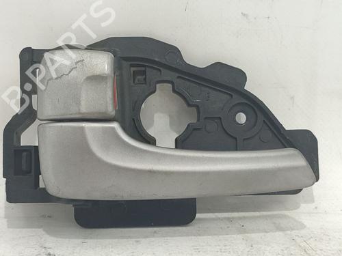 Used Front left interior door handle Front left interior door handle 38224256 38224256