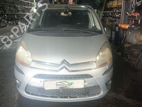 Teile für CITROËN C4 Picasso I MPV (UD_) 2.0 HDi 138 (136 hp) 4338822 