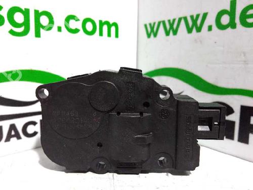 Used Heater blower motor LAND ROVER RANGE ROVER SPORT II (L494) 3.0 TDV6 4x4 (258 hp) 7148454