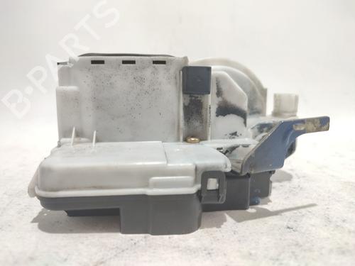 Front left lock VW POLO (6N2) 1.4 TDI | BP34396535C98 - Image 2