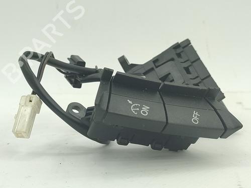 Stuurwielbediening FORD FOCUS II (DA_, HCP, DP) 1.6 TDCi | BP31060688E15