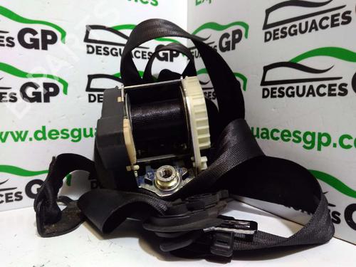 Used Rear right seatbelt VW TOURAN (1T1, 1T2) [2003-2010]  7146597