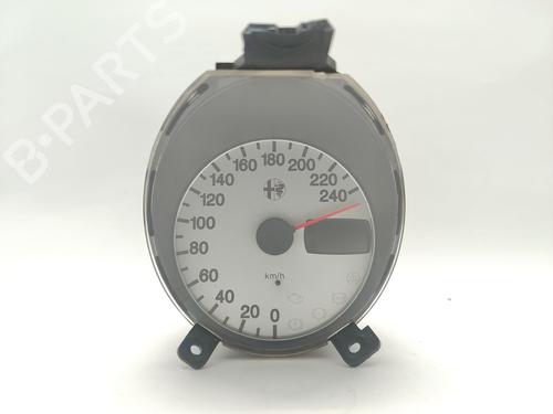 Cockpit ALFA ROMEO 156 (932_) 1.9 JTD (932.A2B00, 932.A2C00) (115 hp) 31087116