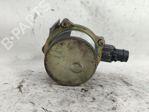 Used Vacuum pump RENAULT CLIO III (BR0/1, CR0/1) [2005-2014]  28825463