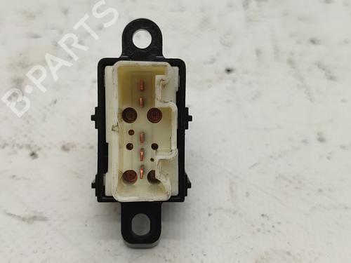 Right front window switch MAZDA PREMACY (CP)  | BP19322964I26 