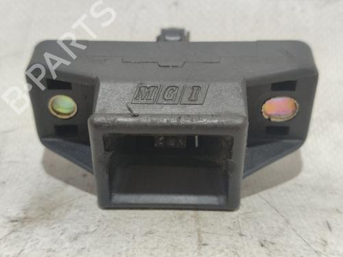 Bakluke lås RENAULT SCÉNIC I MPV (JA0/1_, FA0_) 2.0 16V RX4 (139 hp) 16714149