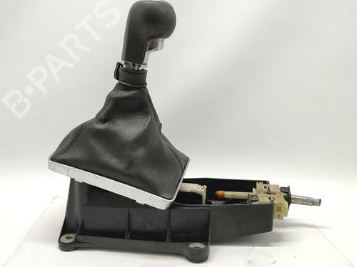 Used Gear lever Gear lever OPEL ASTRA H GTC (A04) 1.9 CDTi 16V (L08) (120 hp) 40195863 40195863