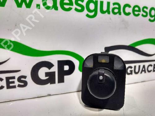 Mando retrovisor AUDI A3 (8P1) 2.0 TDI 16V (140 hp) 7143919