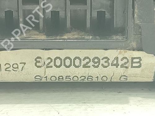 Fuse box RENAULT SCÉNIC I MPV (JA0/1_, FA0_) 1.9 dTi (JA1U) | BP31862210E1