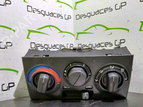 Used Climate control FIAT PUNTO (176_) 55 1.1 (54 hp) 7137677