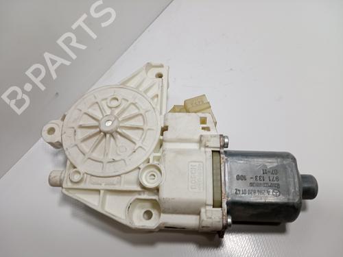 Left front window motor MERCEDES-BENZ C-CLASS (W204) C 200 CDI (204.007, 204.006) | BP15106985E21